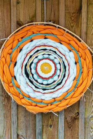 Tissage circulaire mandala orange