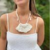 collier macramé blanc