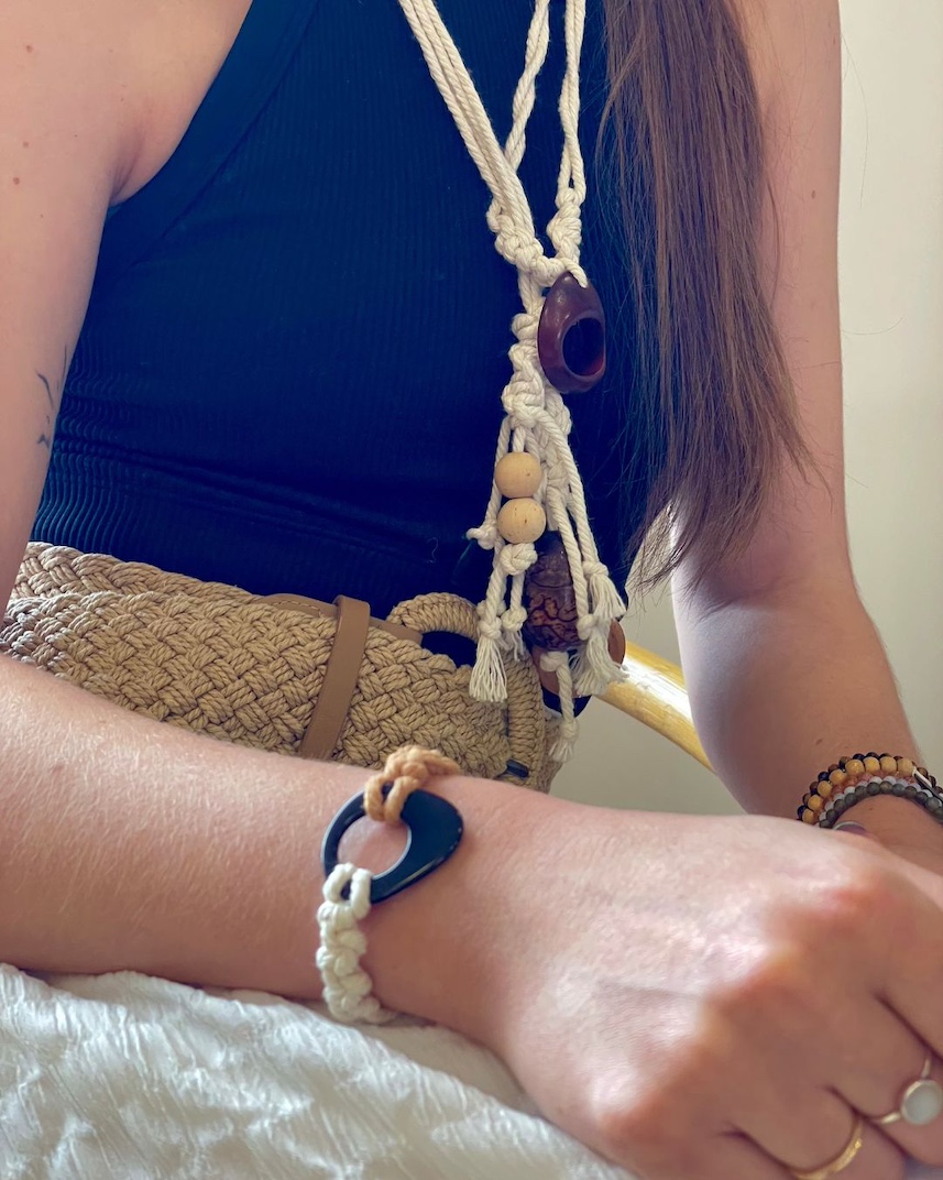 bijoux ivoire végétal collier et bracelet macramé et ivoire végétal