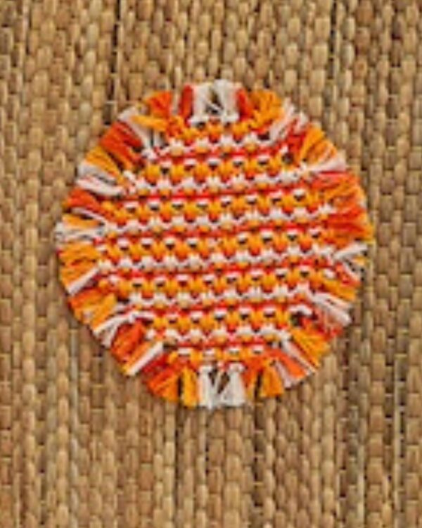 tableau soleil macramé tricolore orange jaune blanc