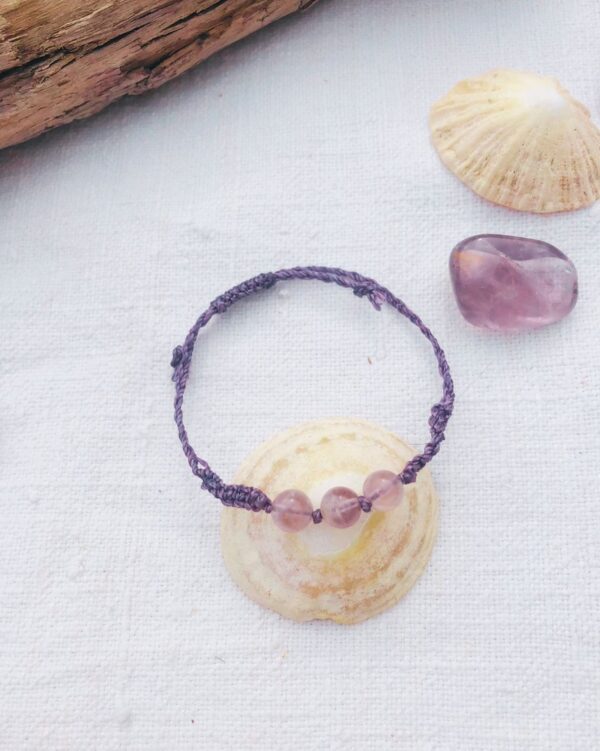 Bracelet chakra couronne violet avec 3 perles en améthyste