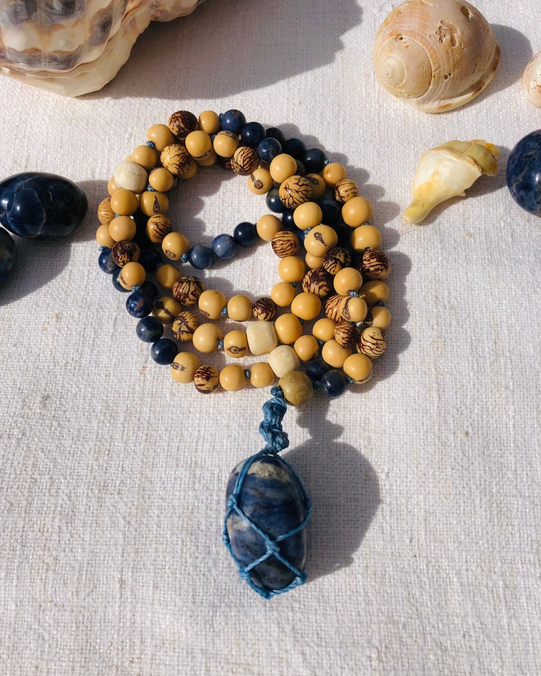 Mala chakra gorge avec sodalite Mala chakra gorge avec sodalite