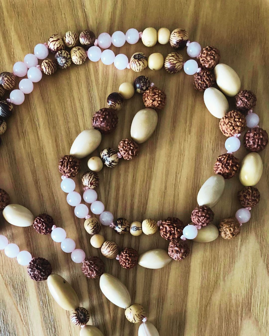 Mala chakra coeur quartz rose Mala chakra coeur quartz rose